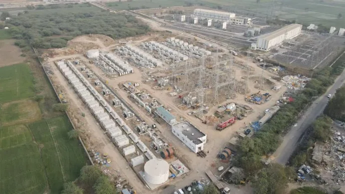 સૂર્યની શક્તિ હવે બેટરીમાં કેદ કરશે ગુજરાત