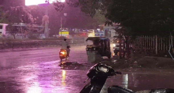  ગુજરાતમાં આંધી-વરસાદનો ડબલ એટેક ; 5ના મોત