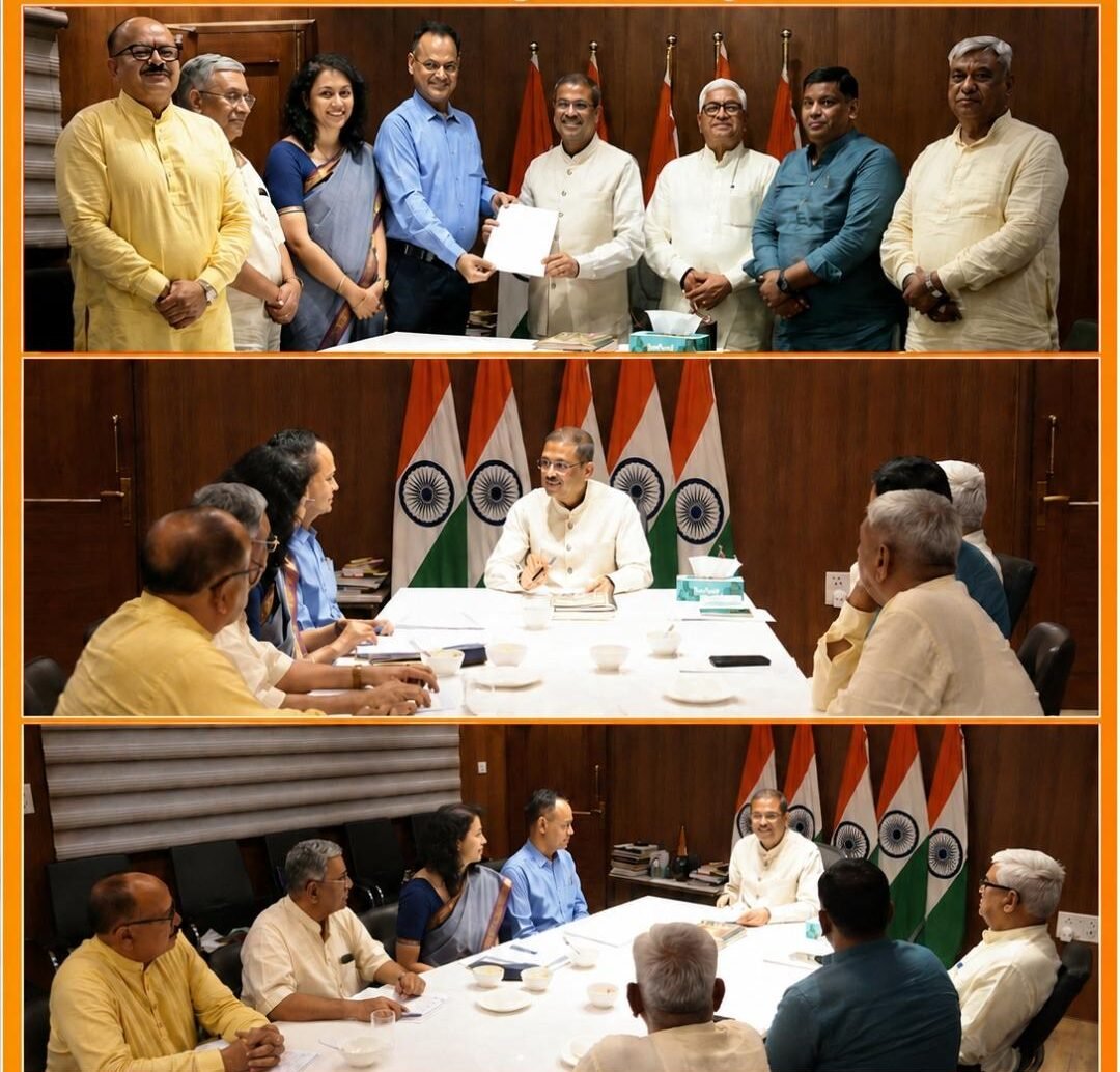 કેન્દ્રીય શિક્ષણ મંત્રી સાથે રાષ્ટ્રીય શૈક્ષિક મહાસંઘના પ્રતિનિધિમંડળની મુલાકાત