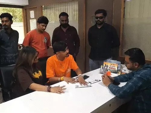 કૃષિમંત્રી ખેડૂતોને ન્યાય આપશે તો તેના પગ ધોઈને પાણી પીશ: કિર્તી પટેલ