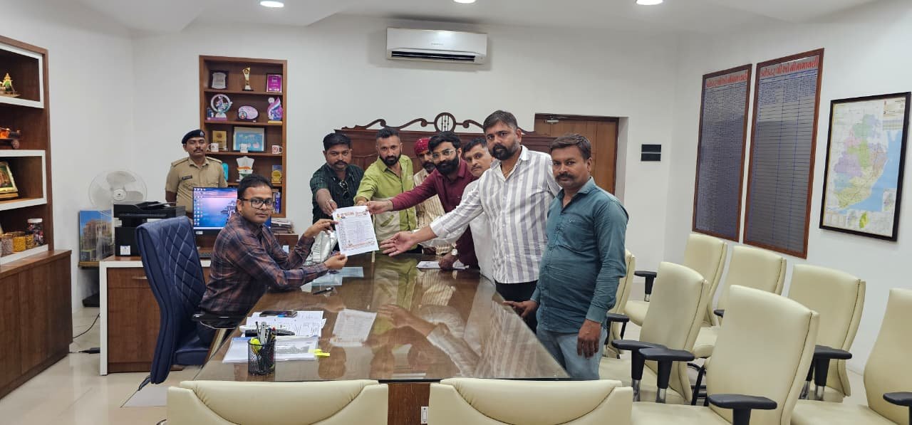 મહાવીરસિંહ સિંધવના શંકાસ્પદ મૃત્યુ બાબતે ભાવનગર કરણી સેના દ્વારા આવેદનપત્ર