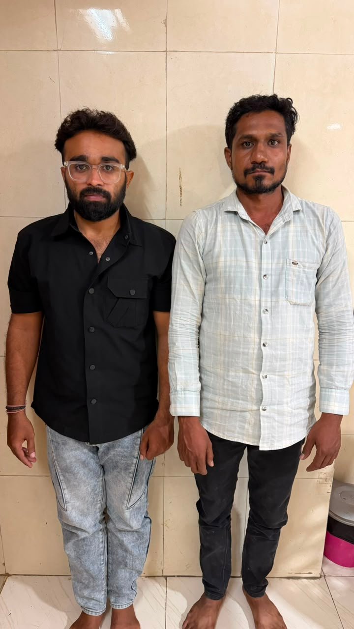 જેતપુરના ફૂલવાડી ઢોરા પાસે ૪.૬૫ લાખના મુદ્દામાલ સાથે બે બુટલેગરો ઝડપાયા