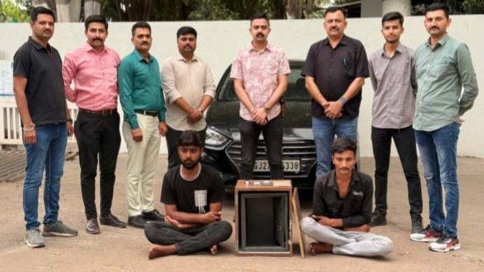 લીંબુડીવાડી ઓફિસ ચોરીમાં હાઈ-પ્રોફાઈલ તસ્કરો ઝડપાયા, અમદાવાદથી ભાડાની કાર લાવી ઘડ્યો હતો પ્લાન