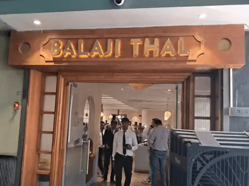 ‘બાલાજી થાળ’ના લોટમાંથી ધનેડા મળ્યા, ૧૫૦ કિલો જથ્થાનો નાશ