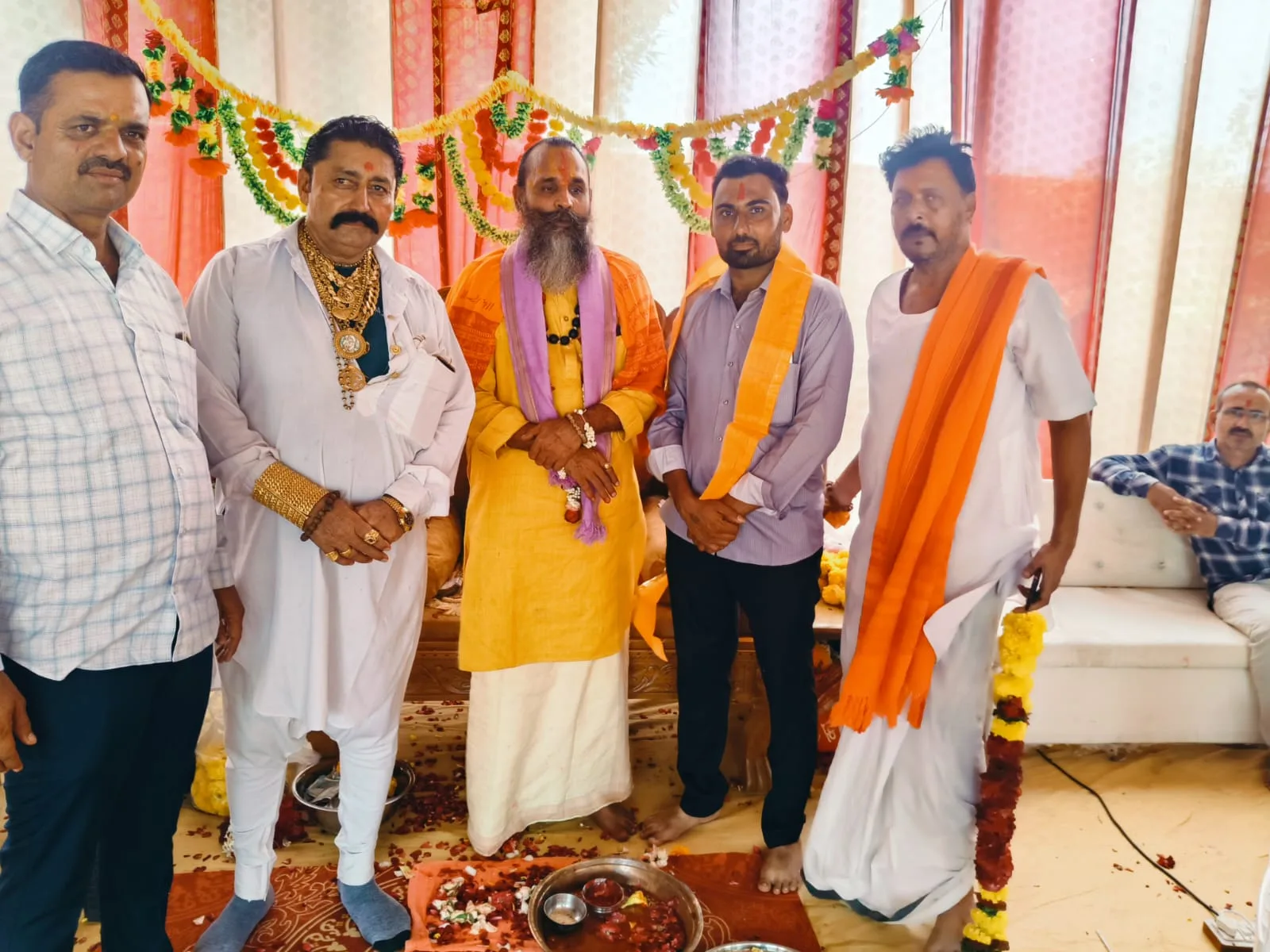 રાજુલાના રામપરા ગામે વૃંદાવન બાગ ખાતે ગુરુપૂર્ણિમા મહોત્સવની ઉજવણી
