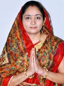 ઉનાના દેલવાડા ગામના મહિલા સરપંચને હોદા પરથી દૂર કરાયા