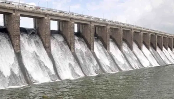 આજી-૨ ઓવરફલો, ૧૫ જળાશયો હાઇએલર્ટ
