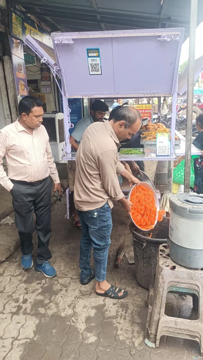 મેડિકલ, જન ઔષધી સહિત ૯૨ પેઢીમાં દરોડા, ત્રણ સીલ