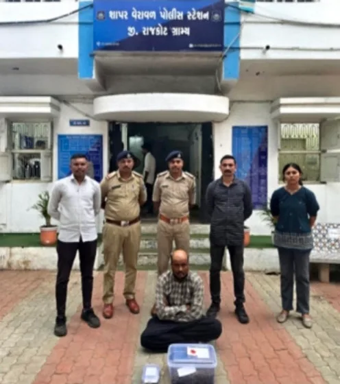 વિગ પહેરી પોલીસને ચકમો આપતો ગાંજાનો વેપારી ઝડપાયો: શાપર અને જેતપુરમાં પોલીસની કાર્યવાહી
