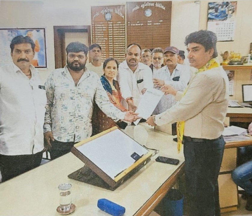 આજીડેમ ચોકડી સર્કલમાં માંધાતા અને ચુનારવાડ ચોકમાં સંત વેલનાથ બાપુની પ્રતિમાં સ્થાપિત કરવા માંગ