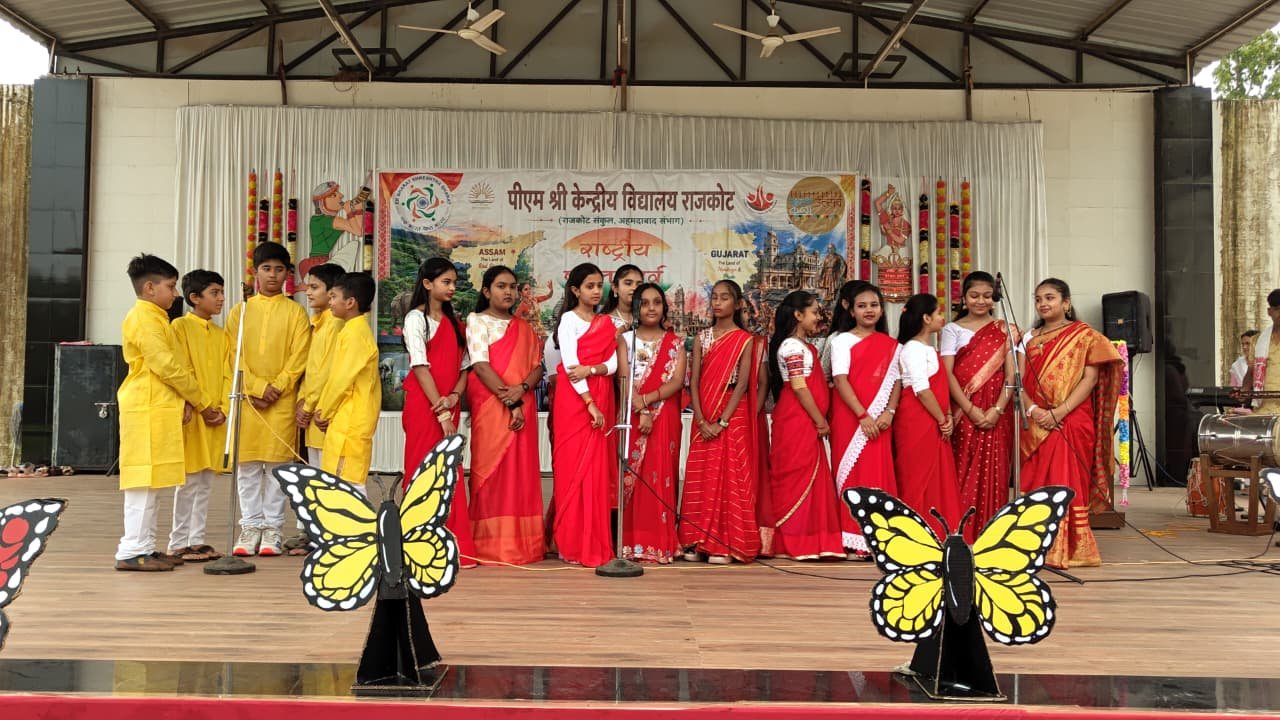 કેન્દ્રીય વિદ્યાલયમાં ‘કલા ઉત્સવ માં ૧૯૫ વિદ્યાર્થીઓએ સર્જનાત્મકતાના રંગો પૂર્યા