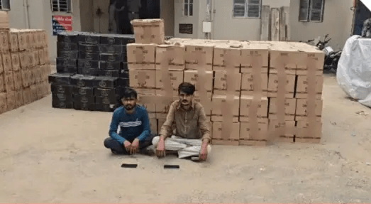 રાજયની બોર્ડર પરથી ૧૬3૪૯ દારૂની બોટલ ઝડપાઇ
