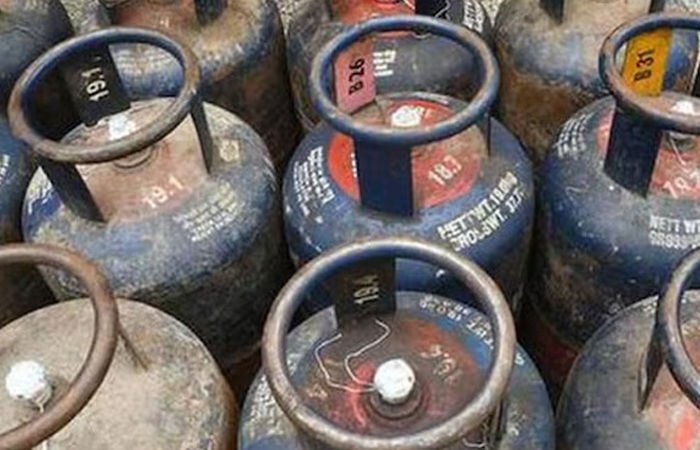  કોમર્શિયલ LPG સિલિન્ડરના ભાવમાં રૂ.૧૯૨નો ઘટાડો, ઘરેલુ બાટલામાં કિંમત યથાવત જ રહી