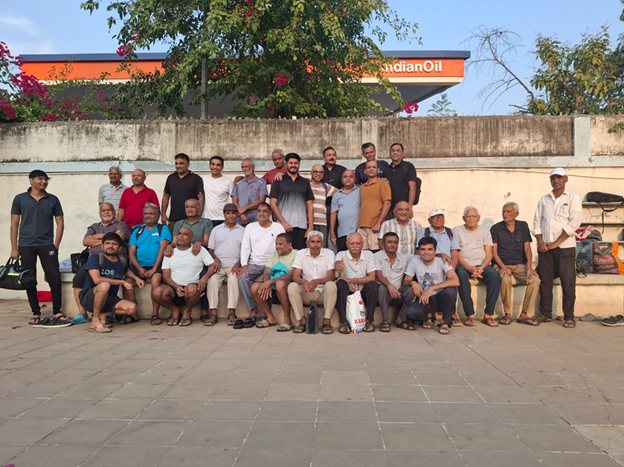 મહર્ષિ દયાનંદ સરસ્વતી સ્વિમિંગ પુલનું ગ્રૂપ બન્યું સ્વાસ્થ્ય અને હૂંફનું કેન્દ્ર